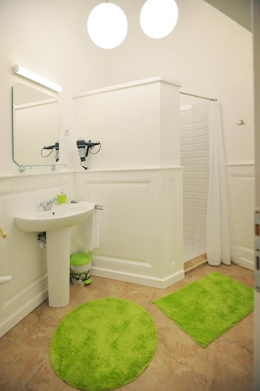 Varkapitany Apartman Еґер Екстер'єр фото